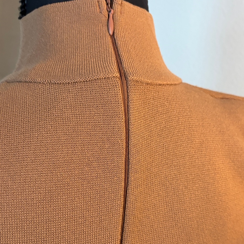 ZARA Elegant Tan Women's Top - Picture 4 of 7